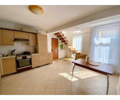 Vila luminoasa Crangasi/ Giulesti,  245 MP construiti, utilitati, 340000 EUR - Imagine 3