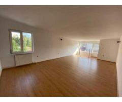 Vila luminoasa Crangasi/ Giulesti,  245 MP construiti, utilitati, 340000 EUR - Imagine 11