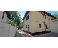 Vila de vanzare direct de la proprietar. - Imagine 2