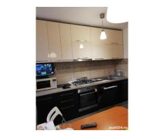 Apartament 4 camere decomandat Pacii-Gorjului-Apusului-Uverturii, COMPLEX COMERCIAL APUSULUI