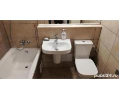 Apartament 4 camere decomandat Pacii-Gorjului-Apusului-Uverturii, COMPLEX COMERCIAL APUSULUI - Imagine 8