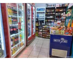 Vand Magazin Alimentar