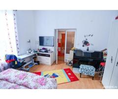 Spatiu comercial si casa de vanzare - Imagine 5