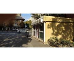 Vand  constructie,spatiu,Mihai Bravu ,stradal,24mp,renovat total,12900 e - Imagine 2