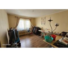 Apartament 4 Camere , et.3/4, Berceni-Racovita - Imagine 10