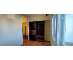 Vand apartament 4 camere situat la 10 min de Piata Unirii - Imagine 9