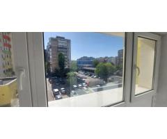 Vand apartament 4 camere situat la 10 min de Piata Unirii - Imagine 10