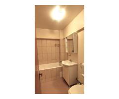 Vand apartament 4 camere situat la 10 min de Piata Unirii - Imagine 12