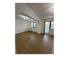 Vand apartament 4 camere Drumul Taberei Valea Argesului 2 - Imagine 4
