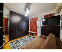 Vand Apartament spatios cu 4 camere de vanzare pe Bdul Decebal - Imagine 6