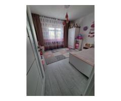 Apartament 4 camere modern - Imagine 3