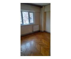 De vanzare ap 4 camere decomandat blv.Dacia - Imagine 3