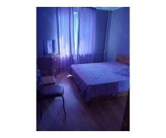 Vând apartament 4 camere - Imagine 2