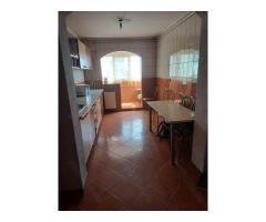 Vând apartament 4 camere - Imagine 5
