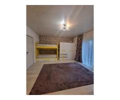 Apartament 6 camere, gradina privata - Imagine 10