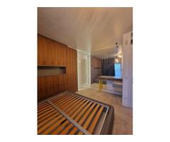 Apartament 6 camere, gradina privata - Imagine 11