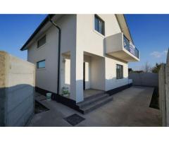 Propietar casa P+M STR.SAFIRULUI