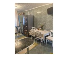 BRASADAS vinde ap 4 cam Gorjului Parcul Liniei etaj 3/4.