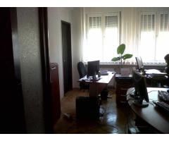 OCAZIE 4 camere Piata Romana 134 mp etaj 2/7 vedere Magheru 169700 EUR