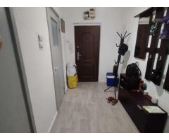 Vand apartament 4 camere zona Titan-Auchan/Ozana - Imagine 2
