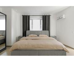 De vanzare apartament stradal Bd. Magheru - Imagine 5