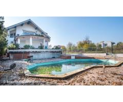 Vilă deschidere  lac Grivița  direct proprietar cu 20 m și 20 strada - Imagine 6
