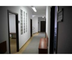 Imobil spatios (P+2) intr-o zona de interes ( Baba Novac - Dristor ) - Imagine 3