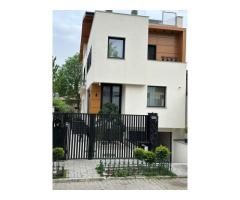 Vila Noua 2023 de Lux Damaroaia Str Duetului nr 26 - Imagine 2