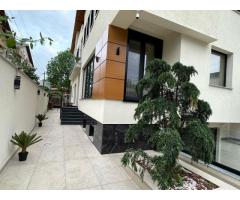 Vila Noua 2023 de Lux Damaroaia Str Duetului nr 26 - Imagine 3