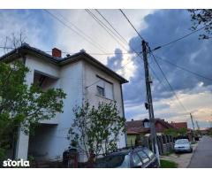 Ag EUROPA vinde casa cu etaj cu teren aferent de 10 ari în Lazuri.