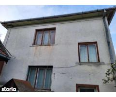 Ag EUROPA vinde casa cu etaj cu teren aferent de 10 ari în Lazuri. - Imagine 4