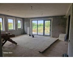 Ag EUROPA vinde casa NOUA individuala în MARTINESTI