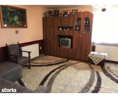 BRASADAS vinde apart 2 cam și gars în casa cu intrare comuna - Imagine 3