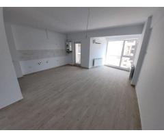 Apartament 2 camere-piscina cu pool bar Mamaia Nord - Imagine 4