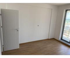 Ag. Eu. vinde Ap. 2 Cam 63 mp Et. 1  Constanta-Mamaia Nord - Imagine 4