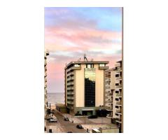 Studio de vanzare 40 mp Et. 3/4  Mamaia nord Twin Rezidence aproape de plaja - Imagine 4
