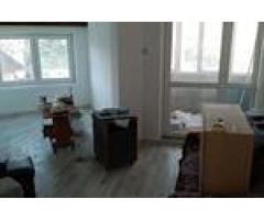 ageuropa.ro vinde apartament cu 2 camere, etaj 5/5  Parcul Carol.