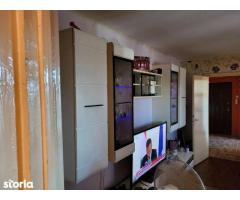 BRASADAS vinde ap 2 cam la etajul 4/4 în zona Micro 14.