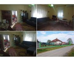 Casa de vanzare sau schimb cu apartament - Imagine 3