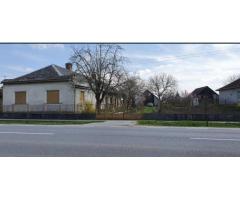 Vand casa in Com.Petresti, ultracentral, 42 ari teren - Imagine 3