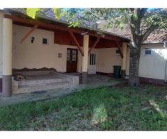 Vand casa cu 121 mp suprafata construita si teren 1635 mp - Imagine 4