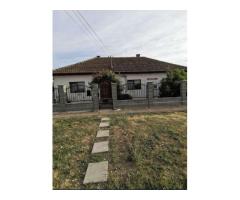 De vanzare casa 5 camere Carei