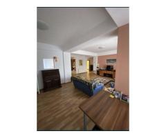 Apartament 3 camere Strada Rodnei