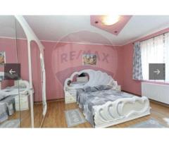 Casa/Vila 4 camere de vanzare - Imagine 2