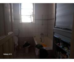 Ag BRASADAS vinde casa 4 camere cu teren 8 ari in zona CENTRALA. - Imagine 3