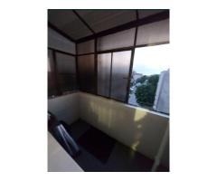 Vand apartament decomandat cu 2 camere - Imagine 2