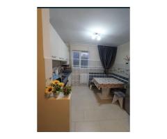 Vand apartament decomandat cu 2 camere - Imagine 5
