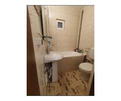 Vand apartament 2 camere - Imagine 5