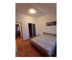 Vand apartament cu 3 camere in poarta 6 direct proprietar - Imagine 3