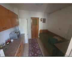 Vand apartament 2 camere zona Eden